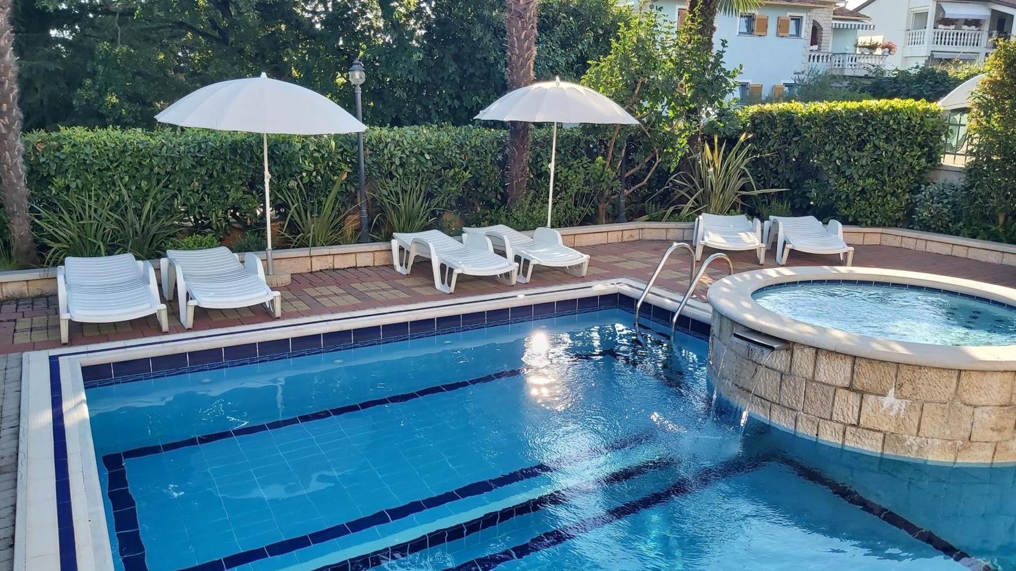 Apartments Villa Mirjam Poreč Eksteriør bilde