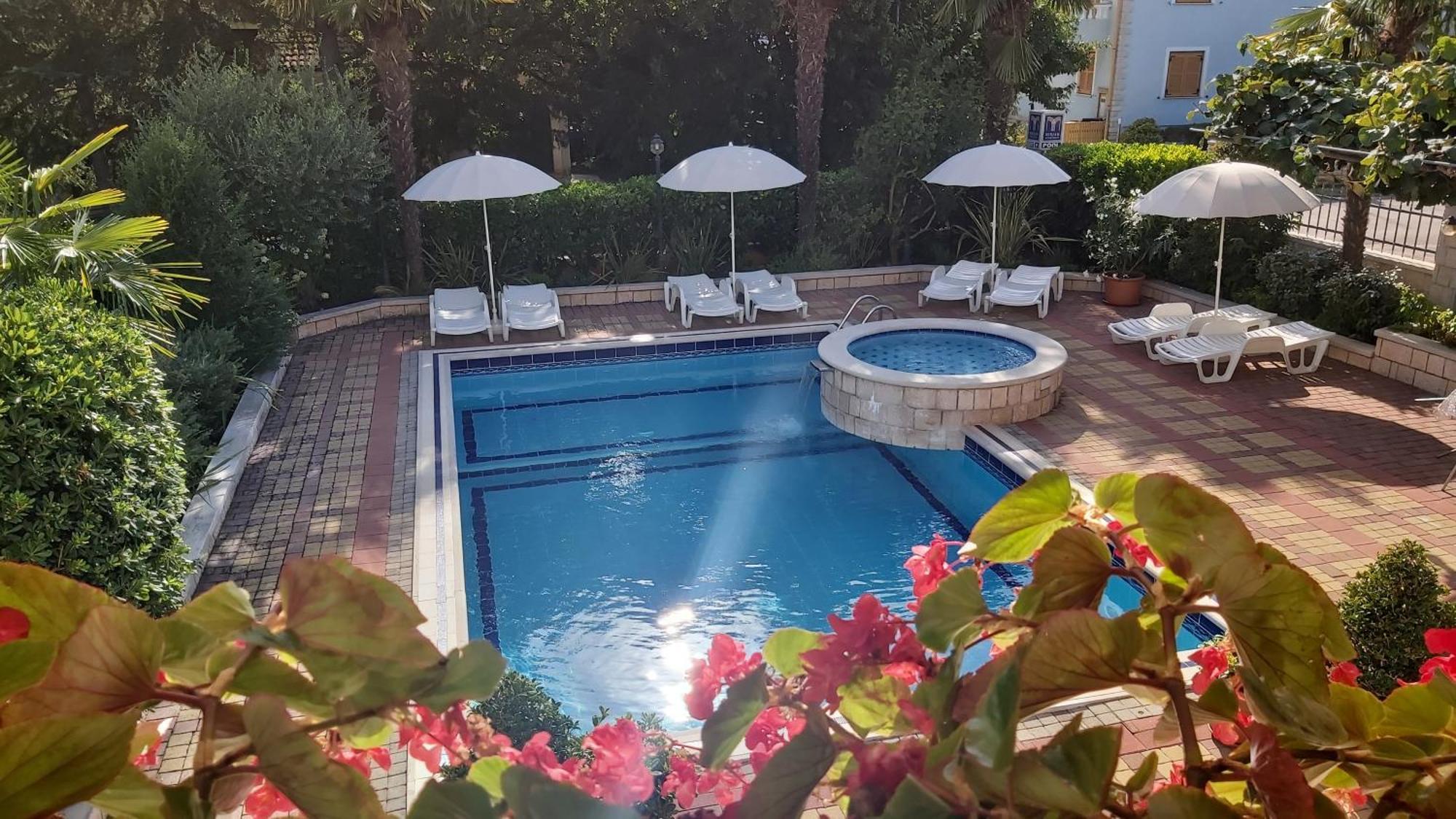 Apartments Villa Mirjam Poreč Eksteriør bilde