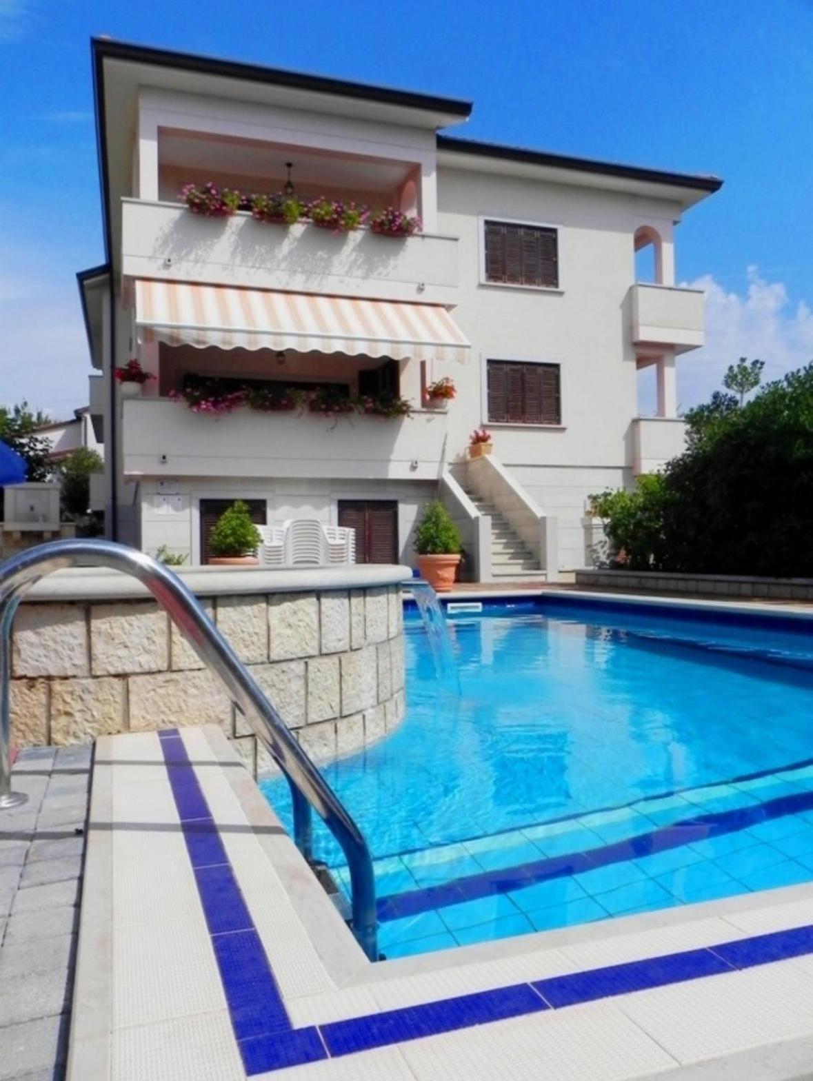 Apartments Villa Mirjam Poreč Eksteriør bilde